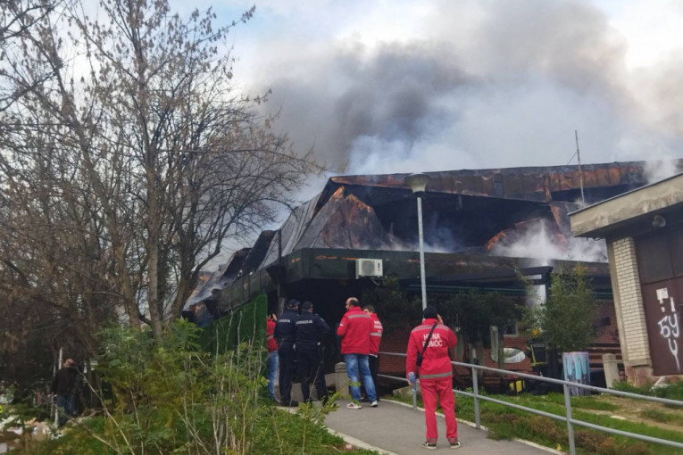 Poznato ko je prva žrtva stravičnog požara u Obrenovcu: Muž prepoznao telo izgorele žene