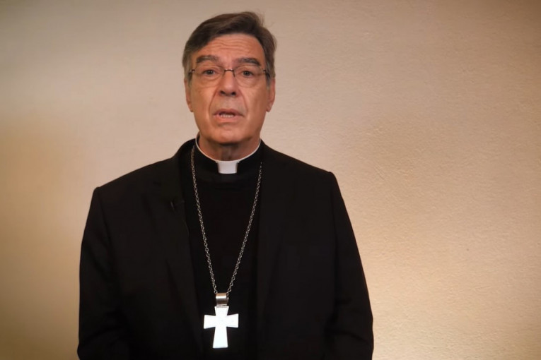 Francuski nadbiskup podneo ostavku jer se saznalo da je bio u vezi sa ženom
