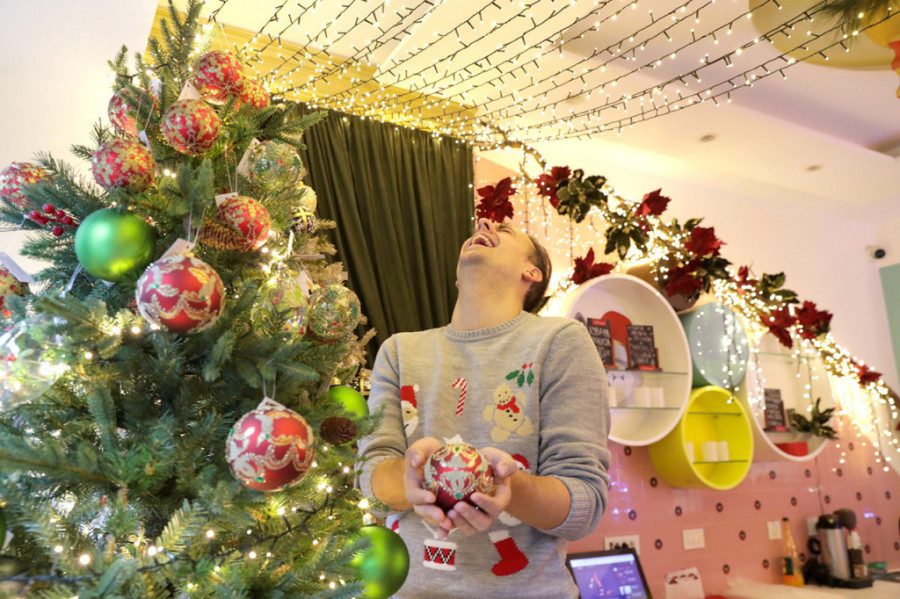 Zavirite u Vukov božićni kutak i uplovite u magiju: Ova radnja mami osmehe svih generacija (FOTO)