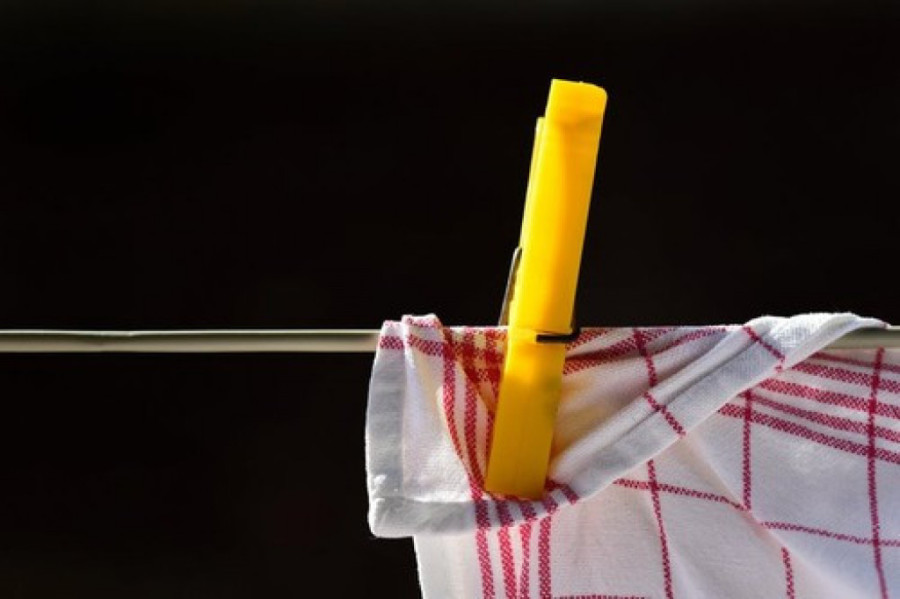 Kuhinjske krpe imaju više bakterija nego što zamišljate: Evo kako da ih pravilno perete i dezinfikujete