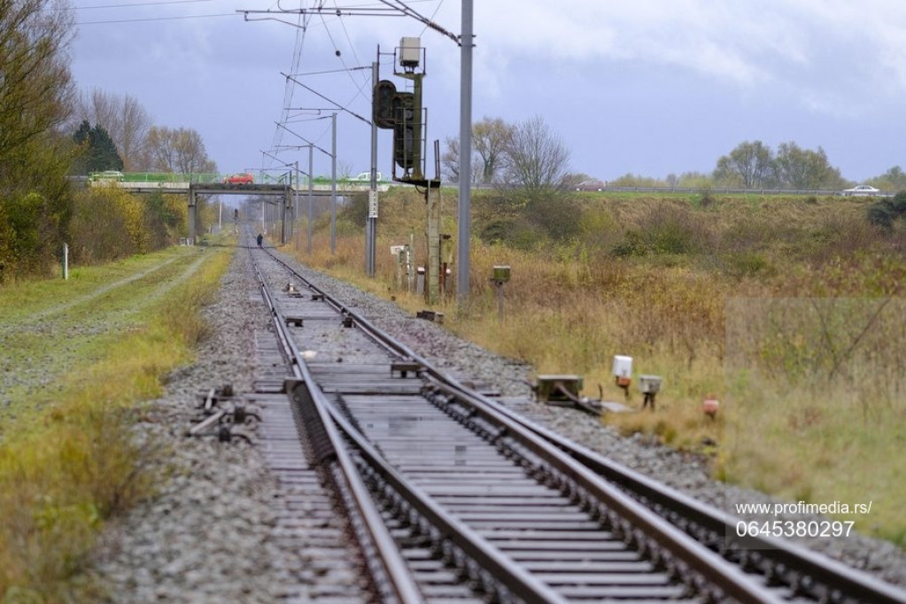 Počelo uklanjanje 435 kilometara starih pruga u Srbiji