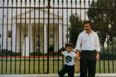 Pablo Eskobar se slikao ispred Bele kuće, a iza toga se krije iznenađujuća priča
