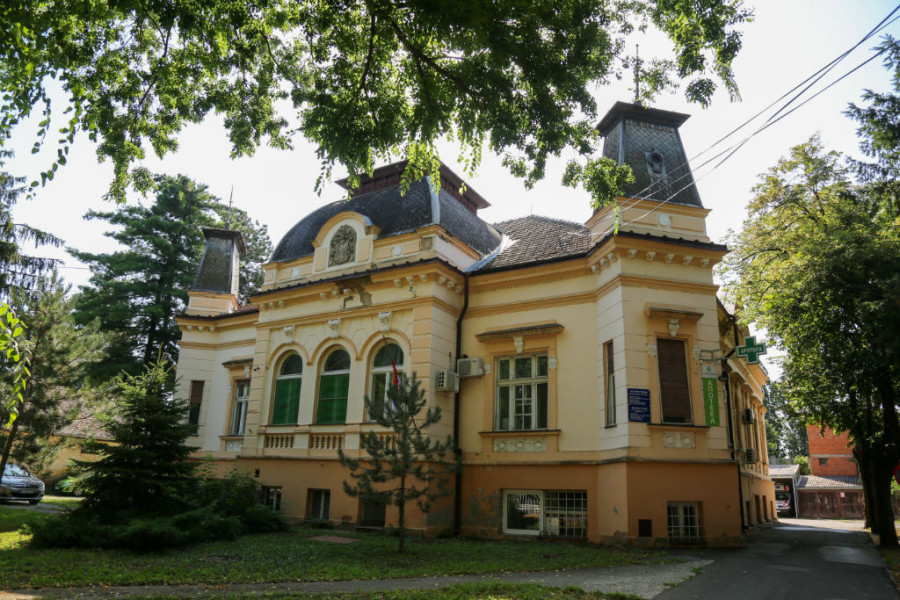 24SEDAM KIKINDA Sugrađanima omogućeni besplatni oftalmološki pregledi ruskih lekara