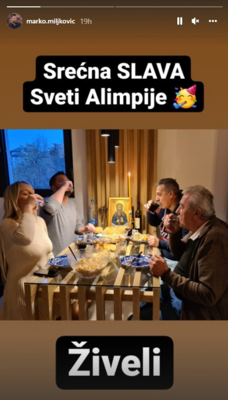 Luna i Marko u novom domu proslavili prvu zajedničku krsnu slavu: Od Anabele ni traga ni glasa (FOTO)