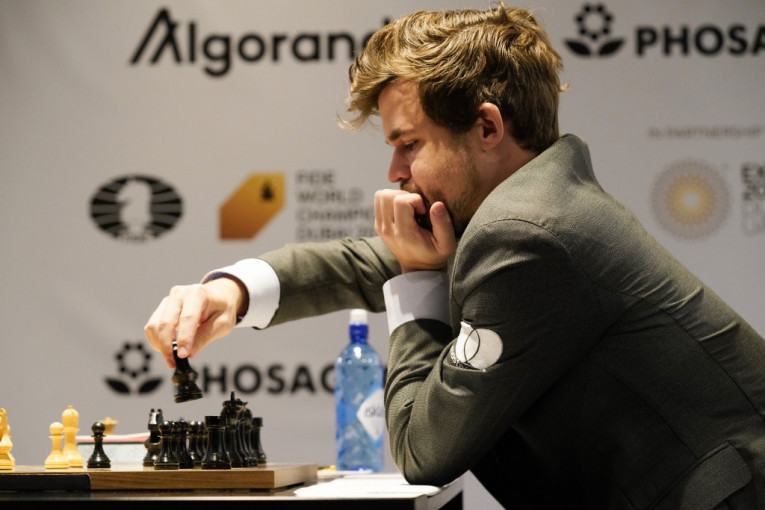 Ko je najveći šahista u istoriji i koliko je Magnus Karlsen daleko od te titule?