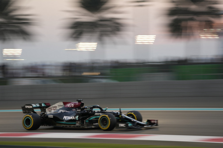 Mercedes zatvorio skandal poglavlje Formule 1: Povukli žalbu i čestitali Ferstapenu na tituli