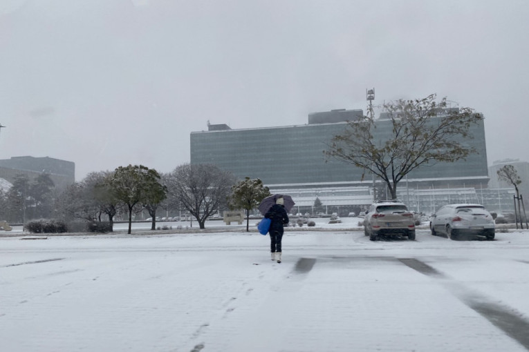 Kako da uživate u snegu, a ne završite na ortopediji? Dr Kadija dao savete kako da izbegnete povrede