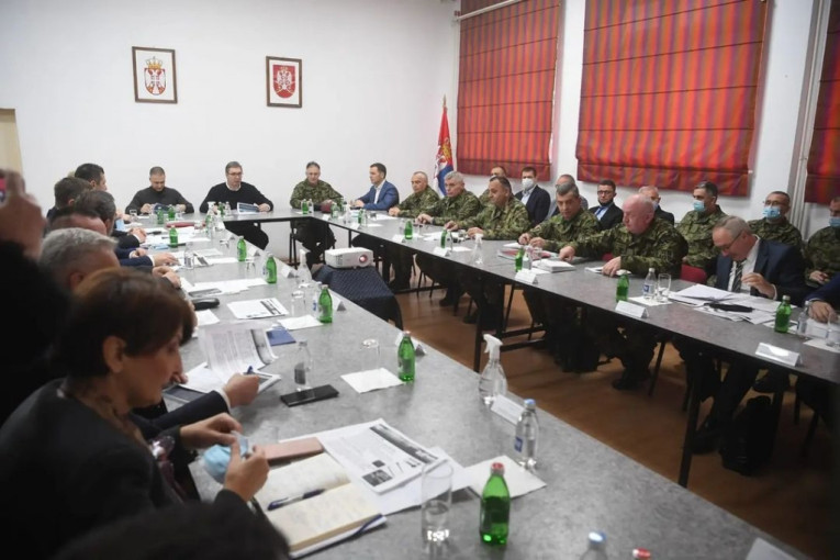 Predsednik treći dan u Nišavskom okrugu: Bićemo helikopterska velesila, stiže još 30 letelica!  (FOTO/VIDEO)