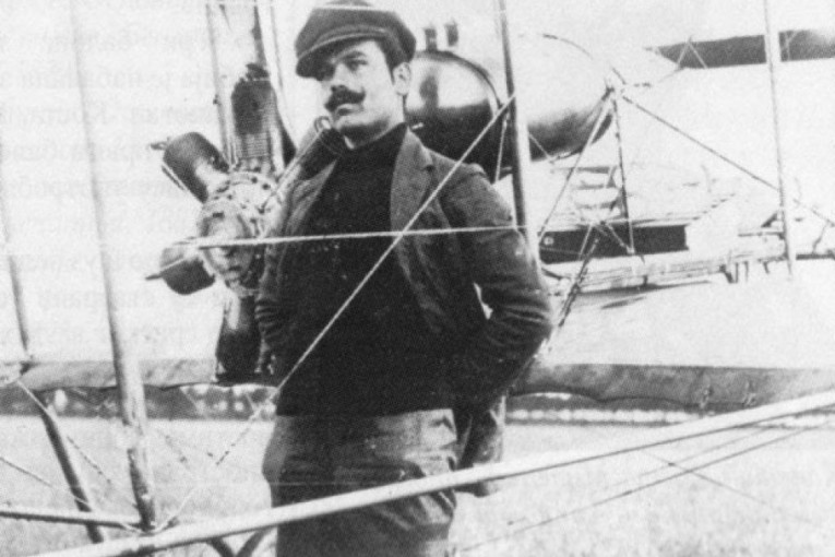 Nakon samo 22 dana obuke, samostalno je poleteo: Mihajlo Petrović bio je prvi pilot srpskog vazduhoplovstva!
