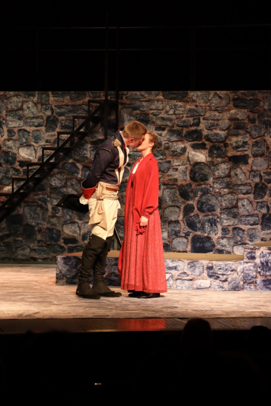 Tragična legenda o nesrećnoj ljubavi: Suze i ovacije na premijeri predstave „Bokeški d-mol“ (FOTO)