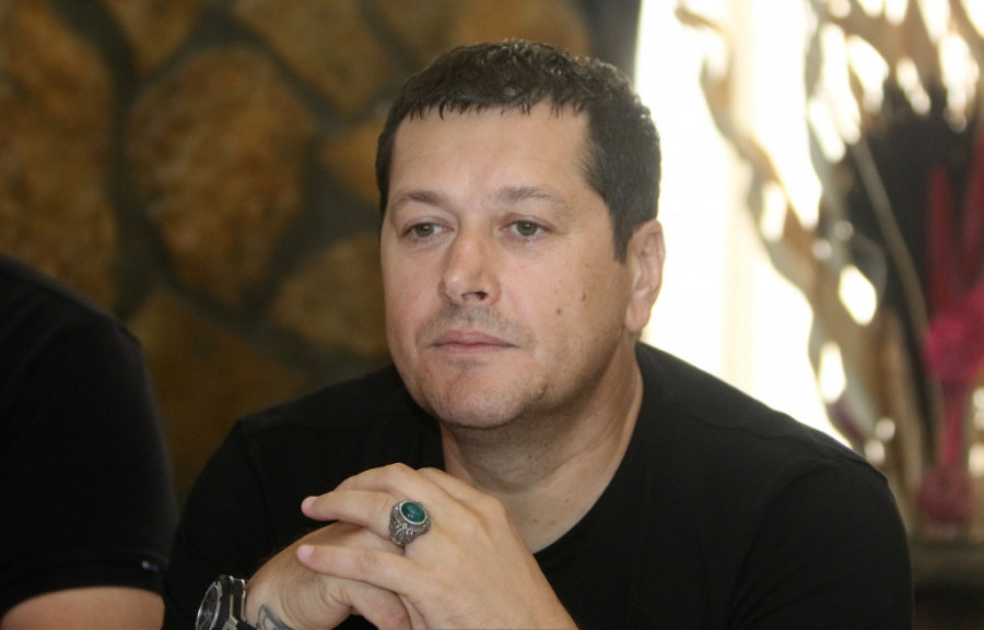 Pejović se pijan zakucao u drvo, bio hapšen na granici, a pred koncert gladuje: Šokovi iz života poznatog pevača!