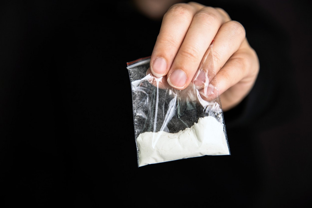 Kokain i tablete u "golfu": Vozio pod dejstvom droge