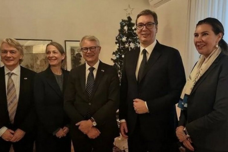 Uz Srbiju na evropskom putu: Vučić zahvalio ambasadorima nordijskih zemalja na podršci (FOTO)
