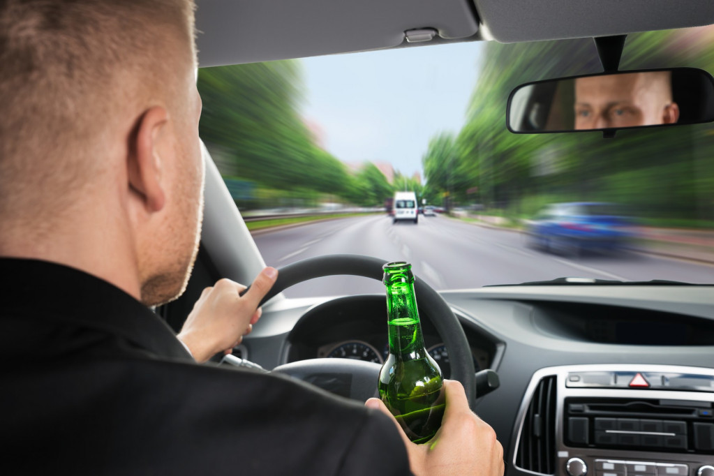Trešten pijan seo za volan! Vozaču u Volujcu izmerili 3,8 promila alkohola u krvi