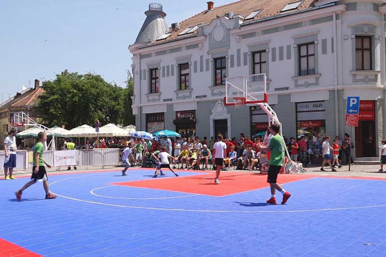 24SEDAM POŽAREVAC Šesto izdanje profesionalnog basket turnira „3×3 Požarevac“