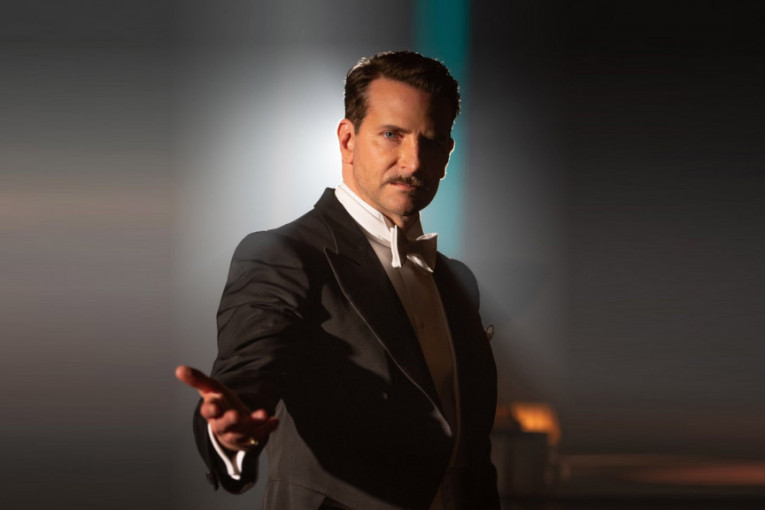 Kako je nastao groteskni, mračni i košmarni svet Giljerma del Tora u „Aleji noćnih mora“ (FOTO/VIDEO)