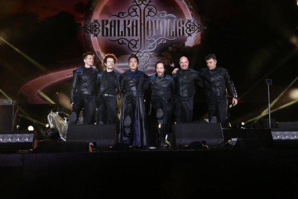 Predstavljena srpska moderna tradicija u Dubaiju: Muzičko - scenski spektakl “Ratnici svetla” (FOTO)