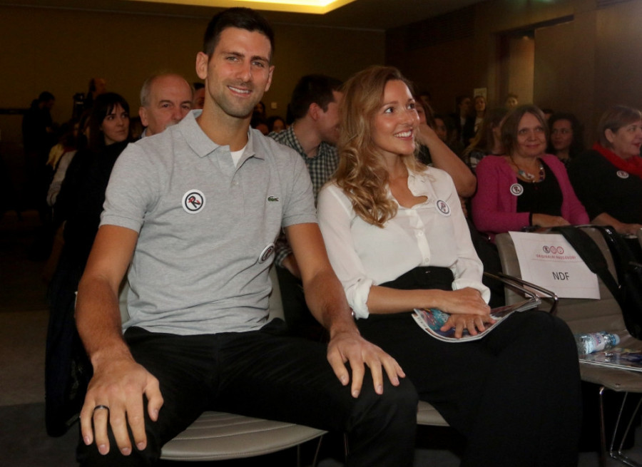 Bravo ljubavi! Jelena Đoković čestitala Noletu zbog dobijanja poštanske marke: Velika je čast