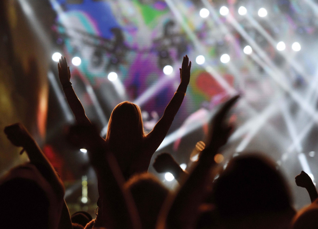 Spektakularni koncerti ove nedelje u Beogradu: Eros Ramacoti, Mišel Gurevič, "Dirty Loops"...