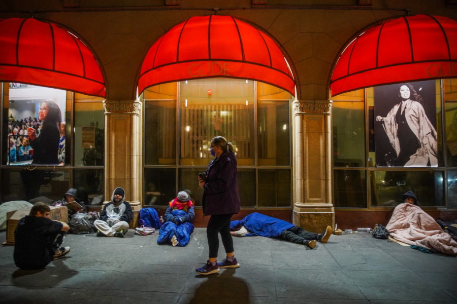Više se neće smrzavati: Građani bez krova nad glavom biće hitno zbrinuti, prihvatni centri od danas rade 24 sata