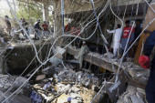 Snažna eksplozija u Pakistanu: Poginulo 10 ljudi, strahuje se da je još žrtava ispod ruševina (VIDEO)
