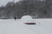 Snežna katastrofa uoči Nikoljdana u Novoj Varoši: Neprohodni i potpuno zavejani putevi do sedam sela (FOTO)
