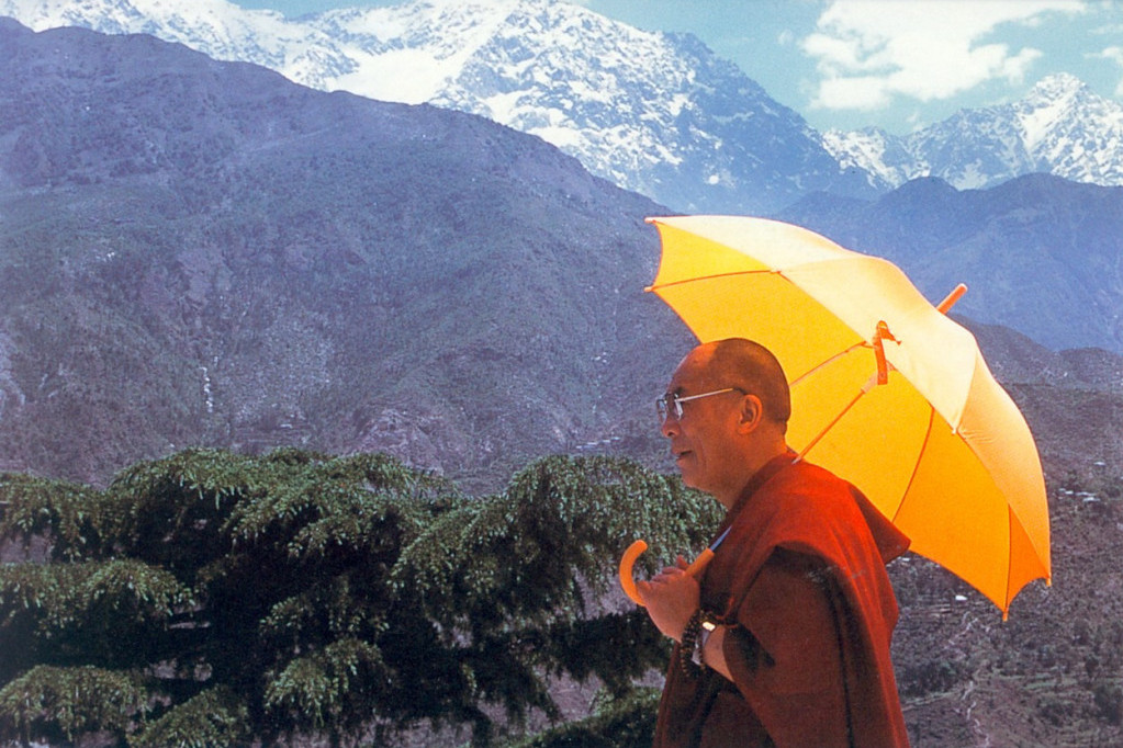 Vekovima se ponovo rađa i donosi poruke mira i ljubavi! Kako se bira Dalaj Lama?