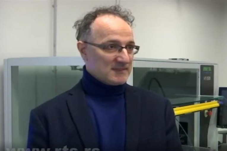 Srpski naučnici izumeli masku protiv korone! Prvi u svetu ugradili i poseban senzor u nju! (FOTO)