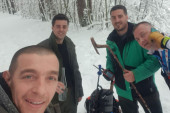 Oni su heroju snežne oluje! Iz borbe sa ogromnim smetovima izašli kao pobednici - spasili 17 zavejanih osoba na planini Maljen (FOTO)