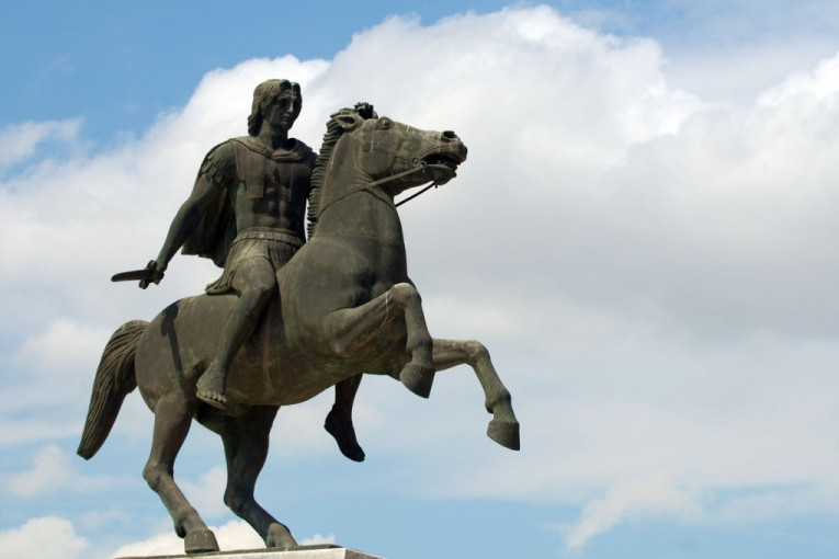 Od drevne Azije do modernog špila: Ko su kraljevi i kraljice na kartama?