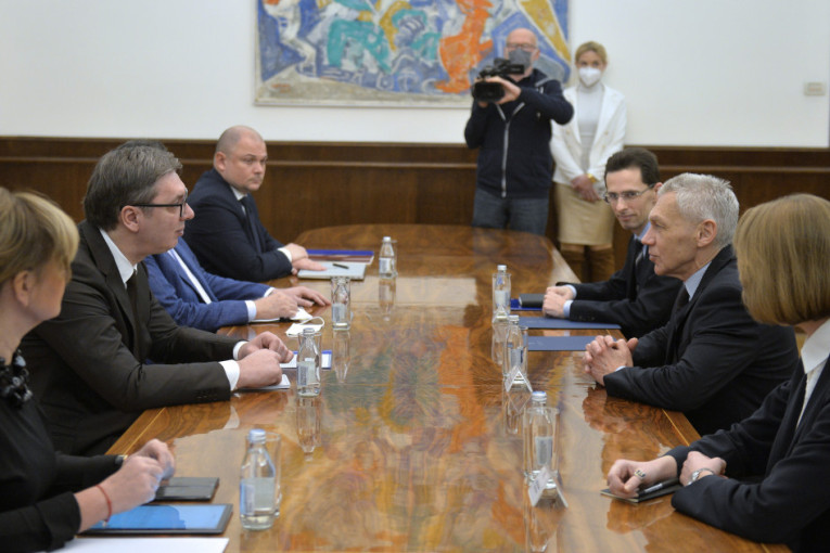 Susret predsednika Srbije sa ambasadorima: Vučić dobio važan poziv