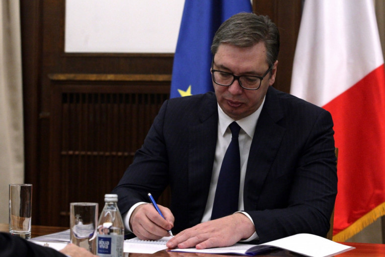 Susret predsednika Srbije sa ambasadorima: Vučić dobio važan poziv