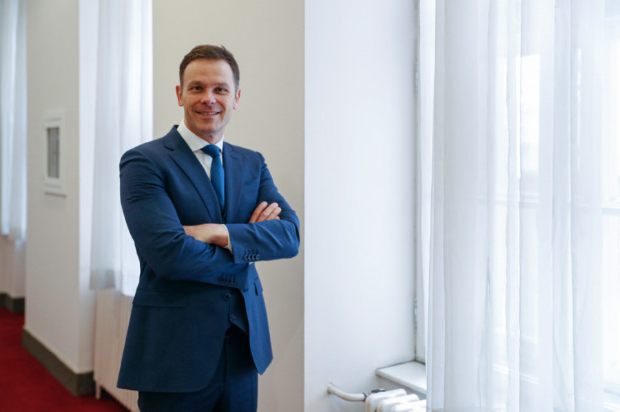 Siniša Mali za 24sedam: Ponekad je neophodno reći - "ne može", "ne treba" i "skupo je"!