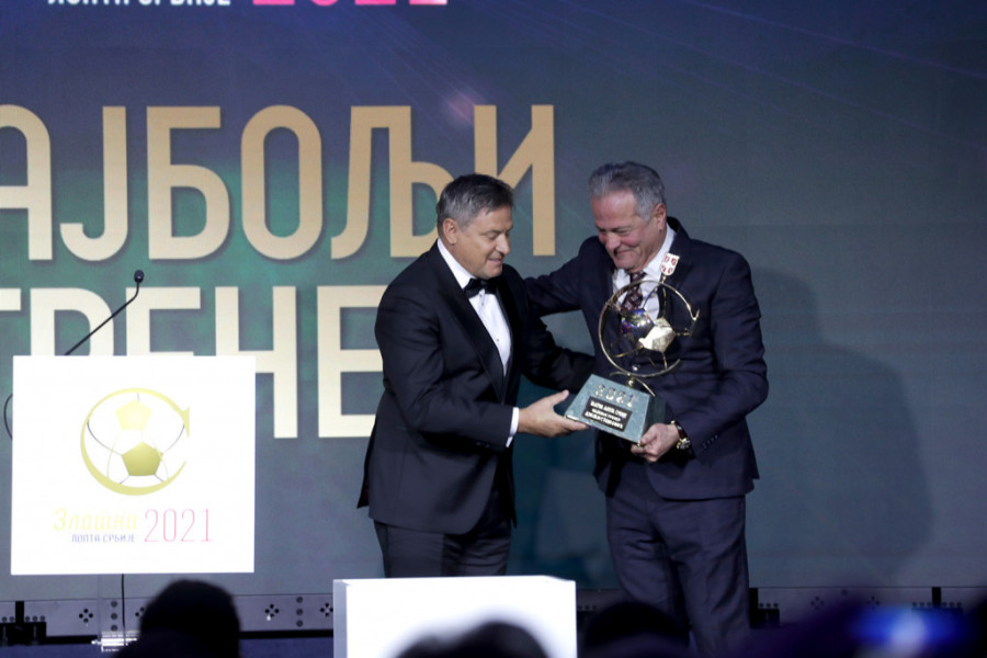 Ovo nije ništa, tek ćete da vidite šta ćemo da uradimo: Piksi sa "Zlatnom loptom" u rukama i moćnim obećanjem (FOTO)