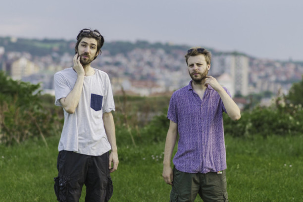 Novogodišnja žurka na Dorćol Platzu: Ispraćaj stare godine uz Ničim izazvan i Sharks, Snakes & Planes