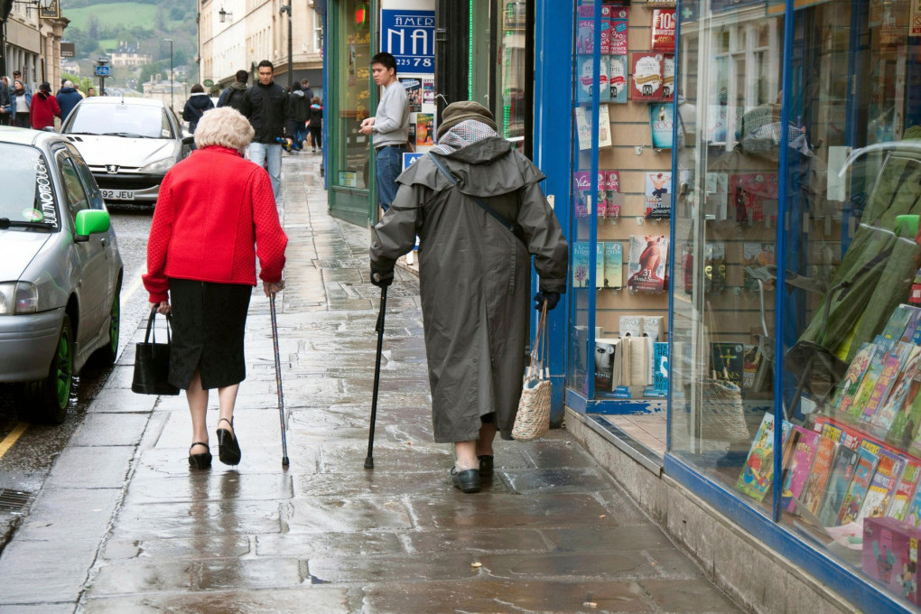 Penzionerima stiže 800 miliona evra: Radost za najstarije sugrađane