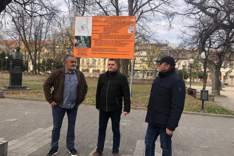 24SEDAM PANČEVO Radovi u Gradskom parku