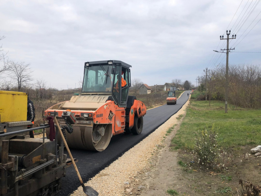 24SEDAM PANČEVO Asfaltiranje ulica u Dolovu