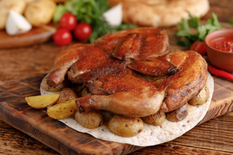 Ljudi nepotrebno komplikuju: Šefovi otkrivaju tajnu savršeno pečenog pileta, a ova tri pravila uvek ispoštujte