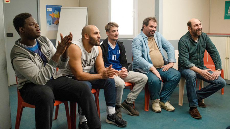 Ovo nije pozorište! Ovo je zatvor sa delinkventima i kriminalcima! Komedija „Trijumf“ u domaćim bioskopima (FOTO/VIDEO)