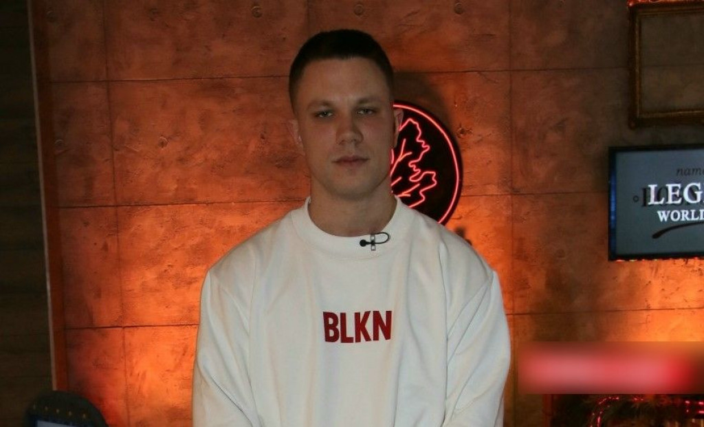 "On ne privlači pažnju, već pokušava da se zaštiti": Nasilje nad tiktokerom ili sajberbuling?