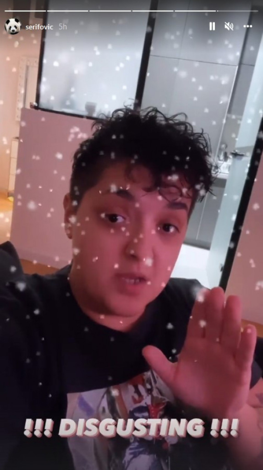 Zvezda „Granda" o pesmi zbog koje je završila na stubu srama! I Šerifovićeva je potkačila, s Milijem tek sledi razgovor