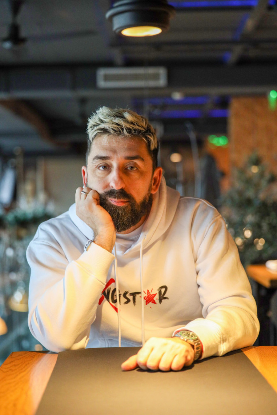 Amidžić prvi put u svojoj igrici "Odgovoraj ili": Pogledajte kako se snašao sa škakljivim pitanjima! (VIDEO)