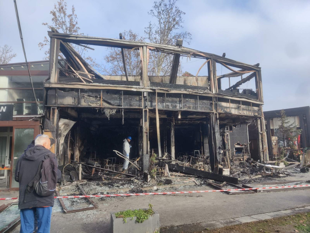 Zašto požari bukte po Beogradu? Fatalne greške pale lokale po gradu