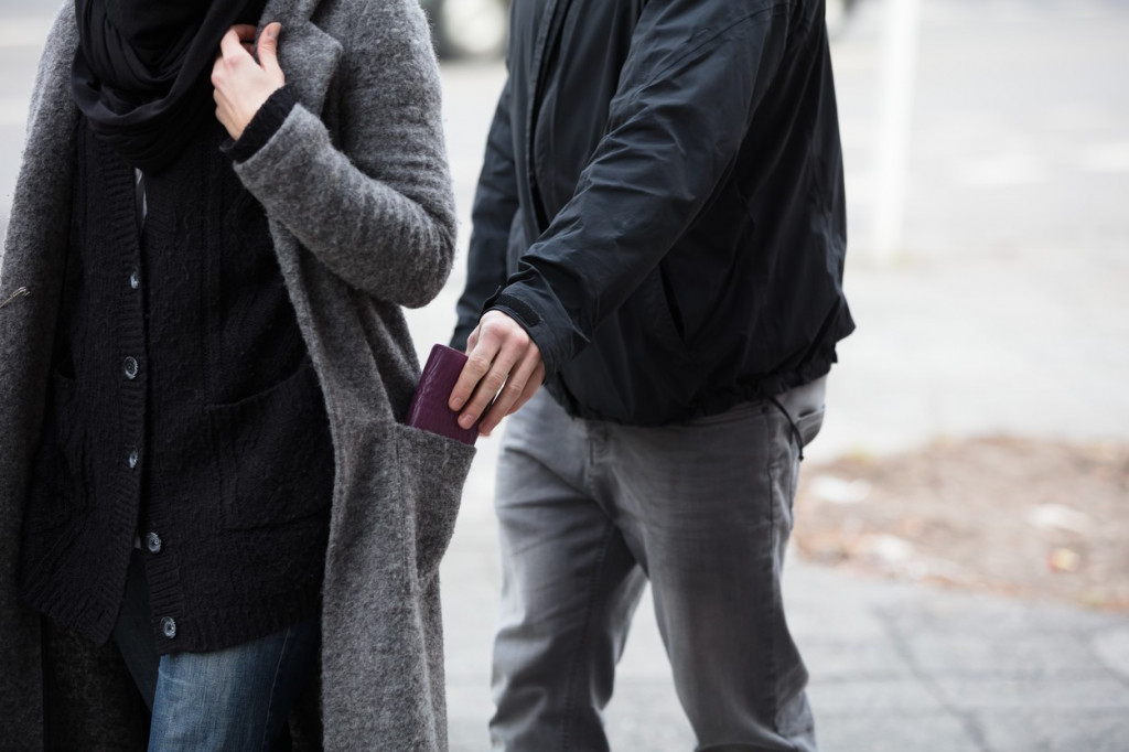 Ovo je 7 lokacija u Beogradu gde najviše vrebaju džeparoši: Oni nas posmatraju neko vreme i ako ne pazimo postajemo žrtve krađe