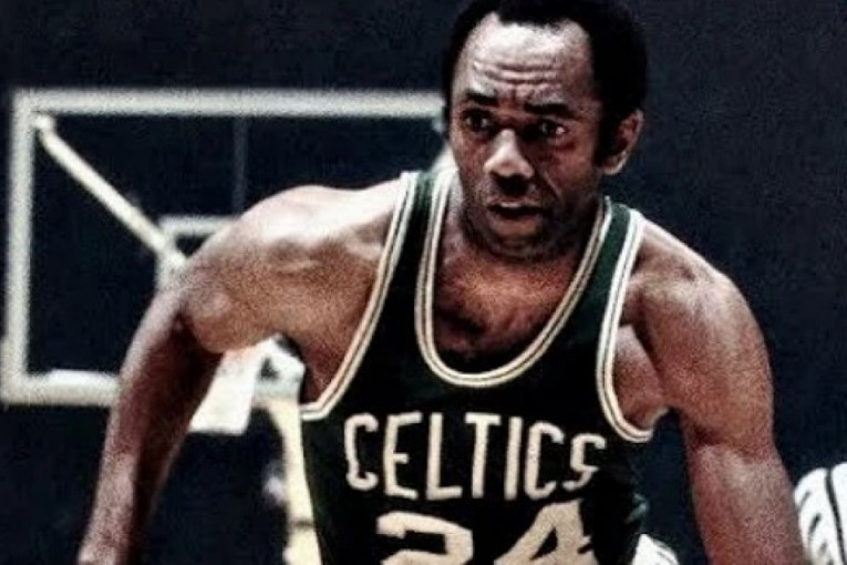 Crn kraj crne godine: Preminuo legendarni NBA košarkaš, osvojio je 10 titula za 12 sezona (VIDEO)