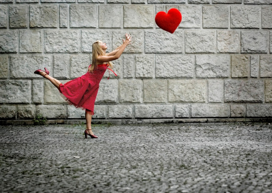 Ljubavni horoskop od 13. do 19. novembra: Bikovi u ljubavi "na daljinu", Lavove osoba iz snova čeka kada izađu u provod