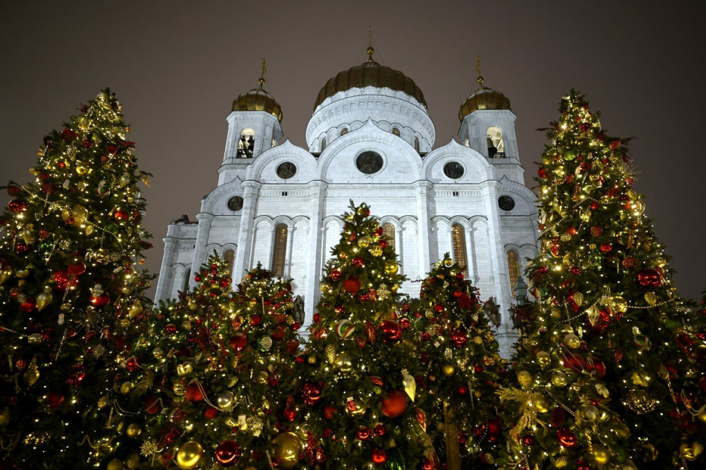 Božić u Rusiji je pun simbolike: Pazi se na svaki detalj, a neobičan običaj odigrava se uveče, u polumraku i strogoj tišini