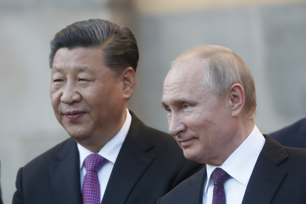 Stop dolaru: Rusija i Kina prelaze na plaćanje energenata u nacionalnim valutama