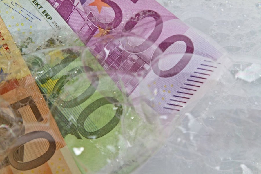 Otvorili vrata prljavim parama: Kako posluju institucije za elektronski novac licencirane u Britaniji?